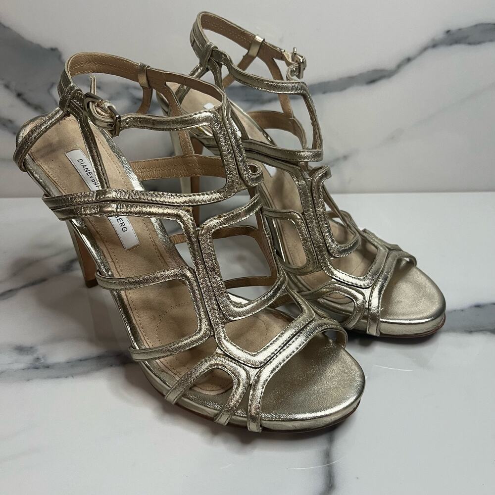 Diane Von Furstenberg Women's Gold Metallic Jeanette Nappa Heels Sz 8.5 Classic - Picture 1 of 8